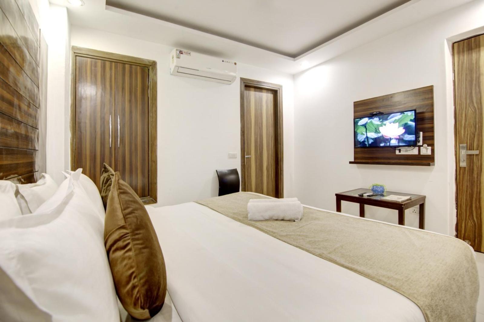 Hotel Devrana Delhi Airport Nueva Delhi Exterior foto