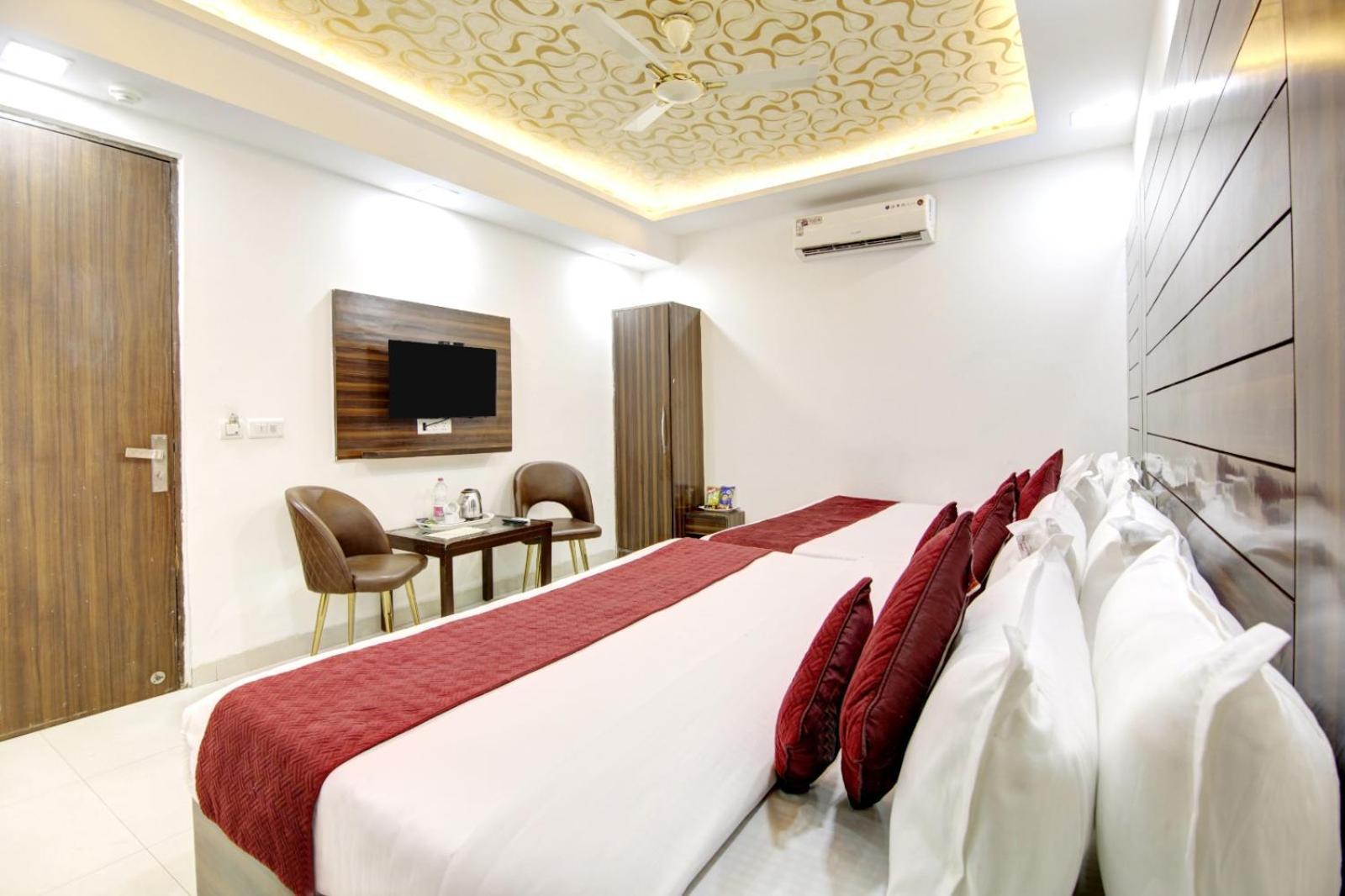 Hotel Devrana Delhi Airport Nueva Delhi Exterior foto